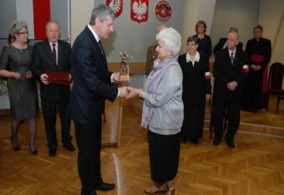 MARIA KĘDZIORA - HONOROWYM OBYWATELEM MIASTA BRZESKO