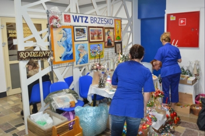 TRWA KIERMASZ BOŻONARODZENIOWY WTZ BRZESKO 2