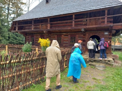 XII Małopolski Plener Form Twórczych Osób Niepełnosprawnych "Magia Gór - Beskidy 2022" - IV dzień 104