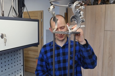 PRACOWNIA METELOPLASTYCZNA 16