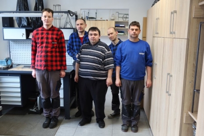 PRACOWNIA METELOPLASTYCZNA 9