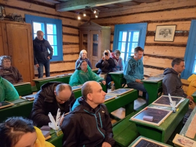 XII Małopolski Plener Form Twórczych Osób Niepełnosprawnych "Magia Gór - Beskidy 2022" - IV dzień 77