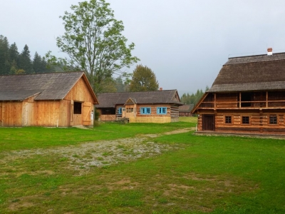 XII Małopolski Plener Form Twórczych Osób Niepełnosprawnych "Magia Gór - Beskidy 2022" - IV dzień 70