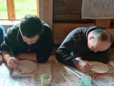 XII Małopolski Plener Form Twórczych Osób Niepełnosprawnych "Magia Gór - Beskidy 2022" - IV dzień 55