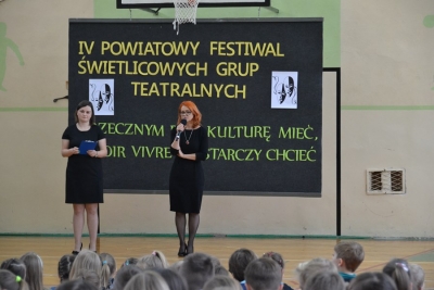 IV POWIATOWY MIĘDZYSZKOLNY FESTIWAL ŚWIETLICOWYCH GRUP TEATRALNYCH W PSP NR 2 W BRZESKU 2